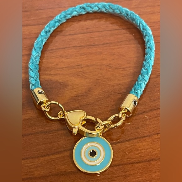 NIB Women Bracelet - Picture 2 of 8